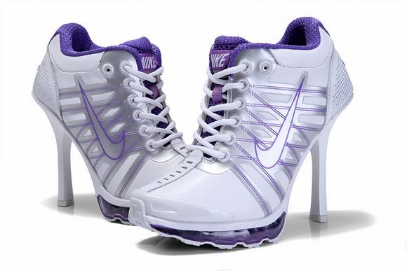 nike pour femme a talon