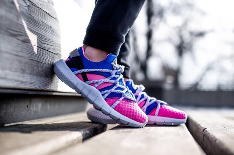 nike huarach nm pas cher